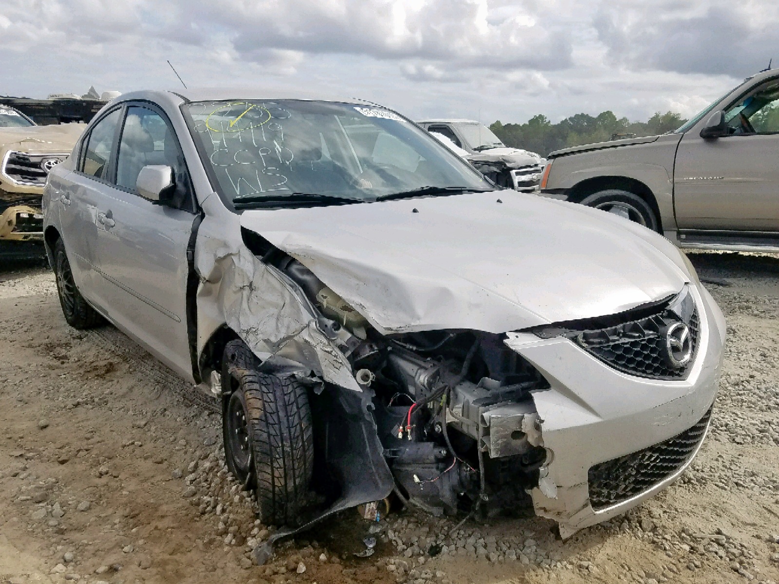 51781049